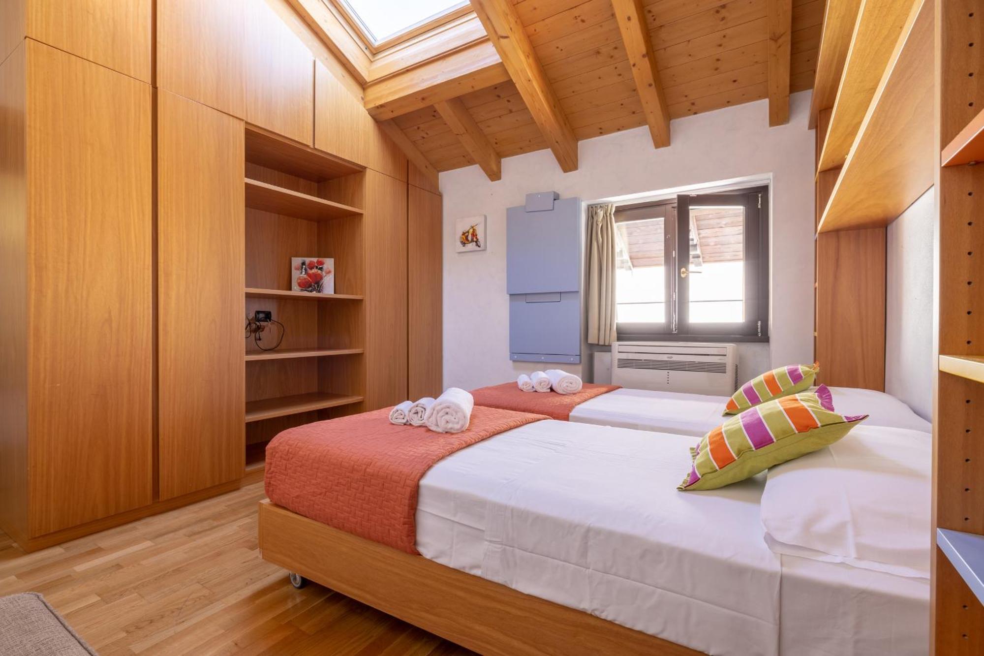 Apartment By The Ferry - Menaggio Ngoại thất bức ảnh
