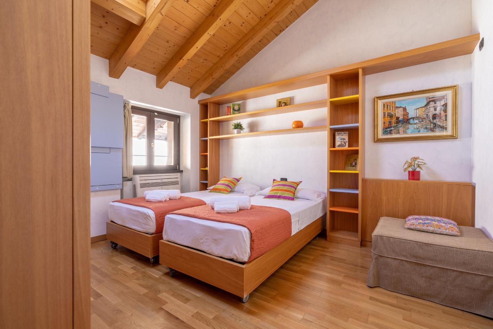 Apartment By The Ferry - Menaggio Ngoại thất bức ảnh